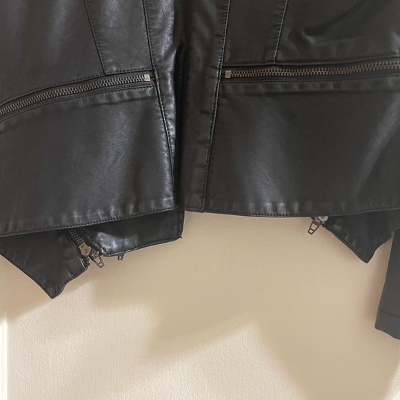BLANKNYC Faux Leather Jacket - Picture 6 of 8